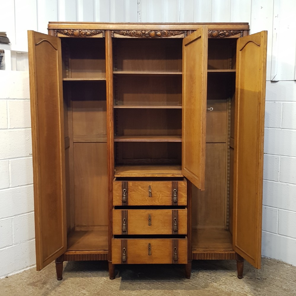 ANTIQUE FRENCH CARVED  OAK TRIPLE WARDROBE C1920 View VIII
