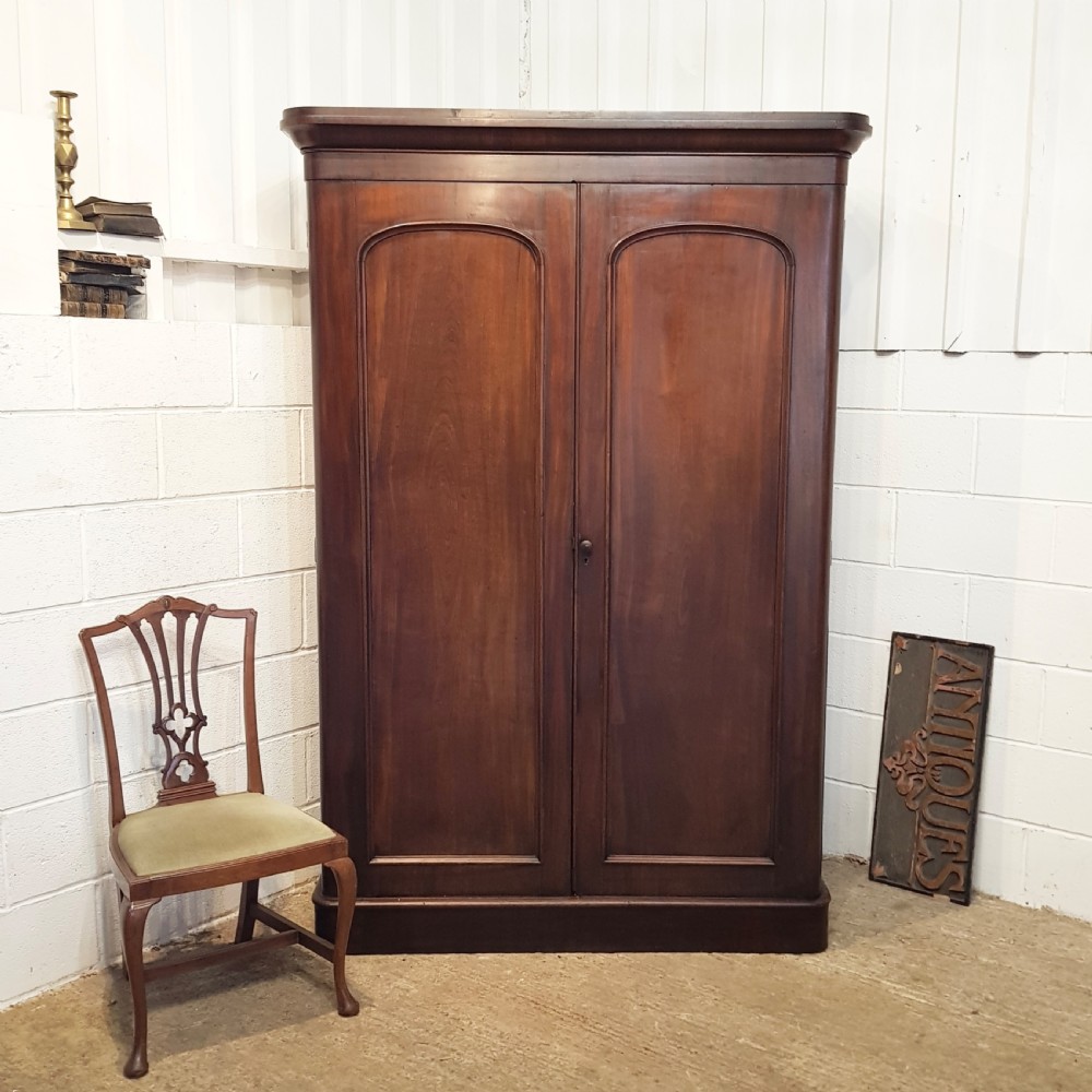 ANTIQUE VICTORIAN MAHOGANY DOUBLE WARDROBE C1880