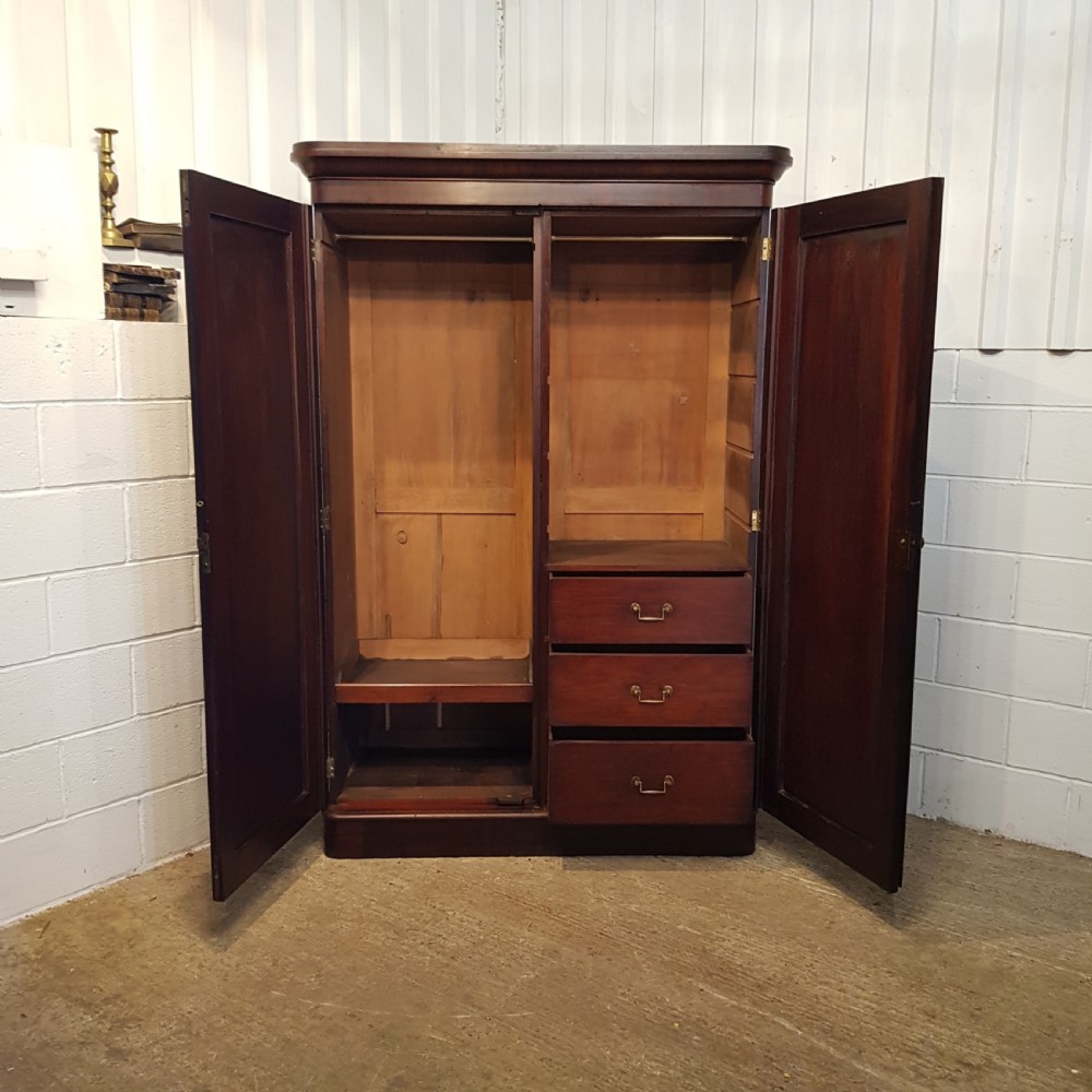 ANTIQUE VICTORIAN MAHOGANY DOUBLE WARDROBE C1880 View VII