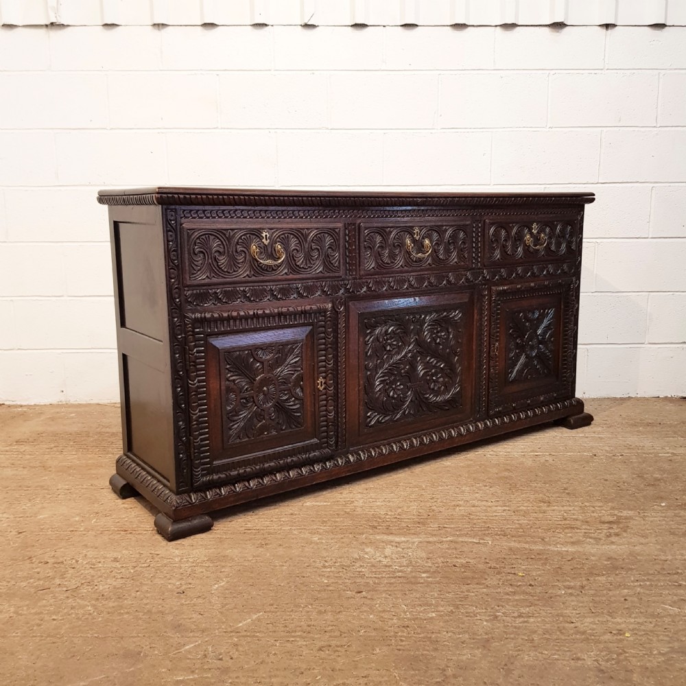 ANTIQUE EARLY VICTORIAN CARVED OAK DRESSER BASE C1840 View VI