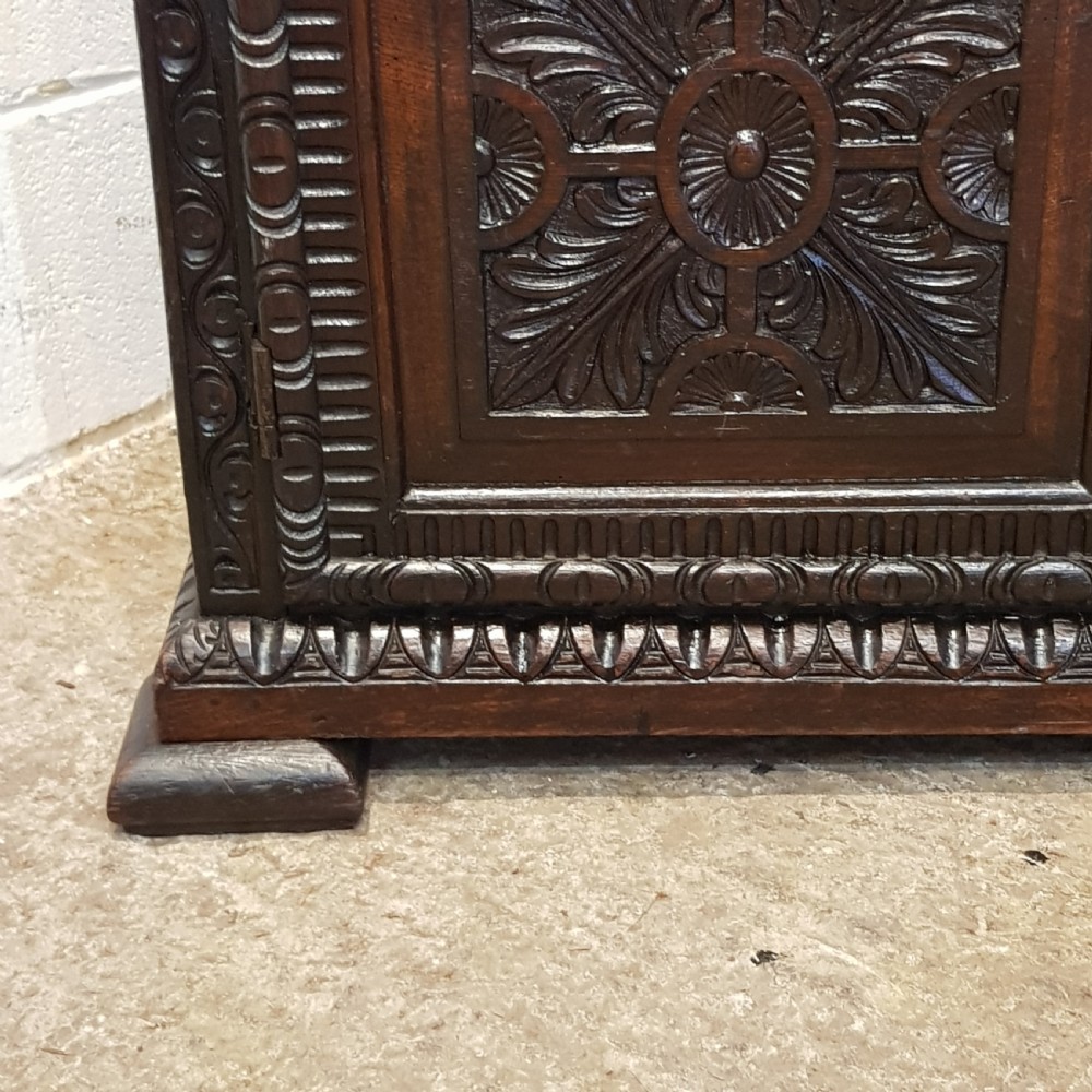 ANTIQUE EARLY VICTORIAN CARVED OAK DRESSER BASE C1840 View VII