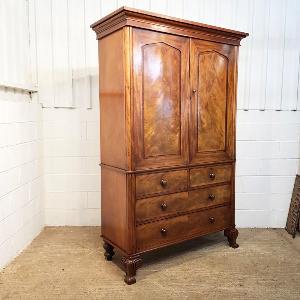 ANTIQUE WILLIAM 1V MAHOGANY CLOTHES PRESS C1830 View V