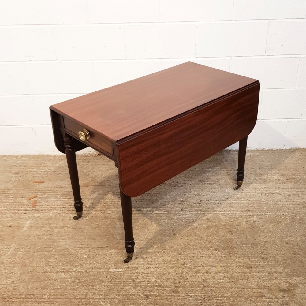 ANTIQUE REGENCY MAHOGANY PEMBROKE TABLE C1820 View VIII