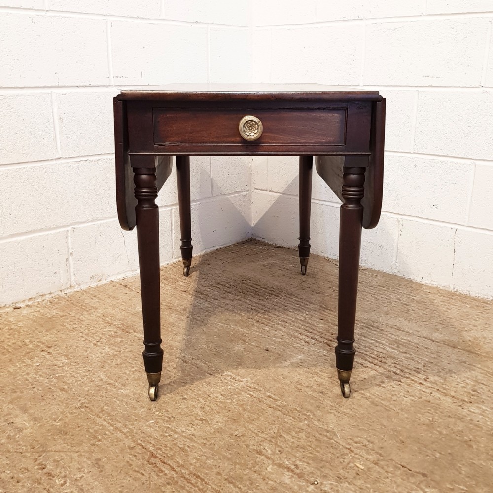 ANTIQUE REGENCY MAHOGANY PEMBROKE TABLE C1820 View IX