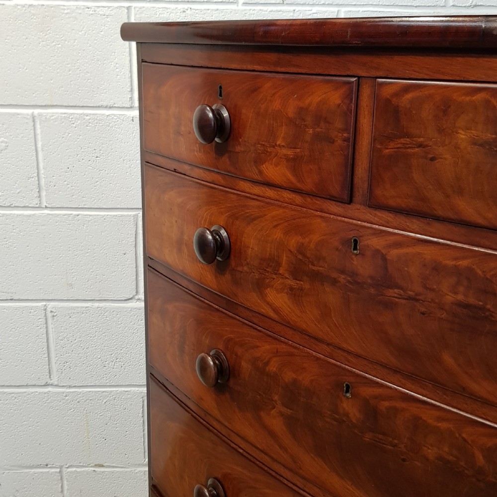 ANTIQUE VICTORIAN MAHOGANY BOW FRONT CHEST OF DRAWERS C1860 View III