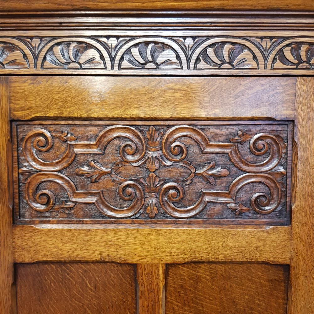 ANTIQUE CARVED OAK HALL ROBEC1920 View II