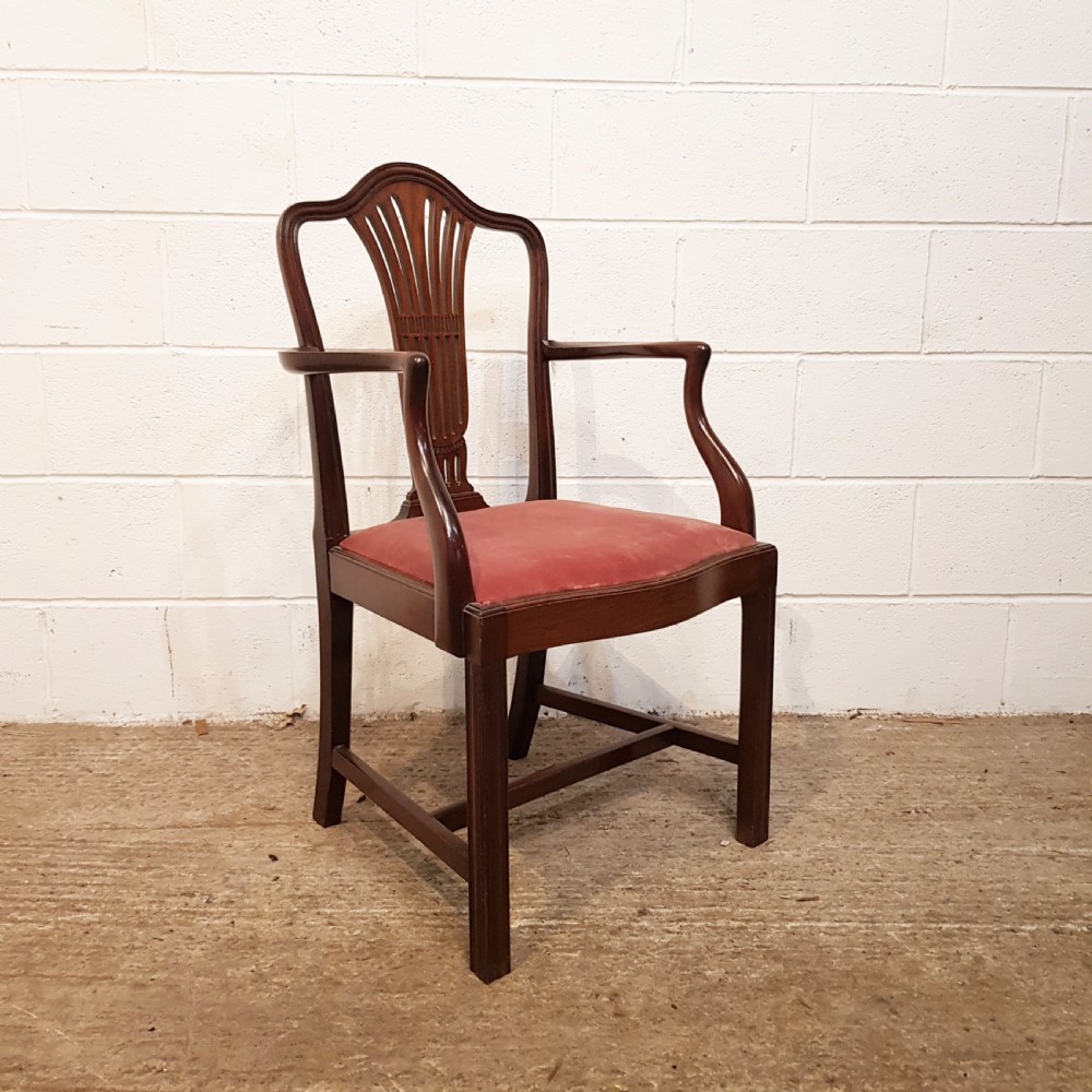 ANTIQUE SET EIGHT EDWARDIAN HEPPLEWHITE MAHOGANY DINING CHAIRS C1900 View V