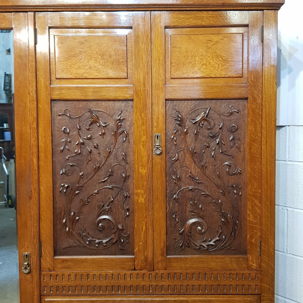 ANTIQUE EDWARDIAN OAK COMPACTUM WARDROBE C1900 View IV