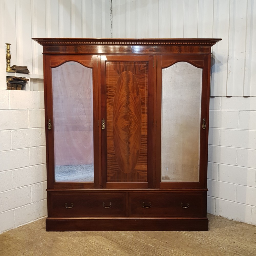 ANTIQUE EDWARDIAN INLAID MAHOGANY TRIPLE WARDROBE C1900 View IX