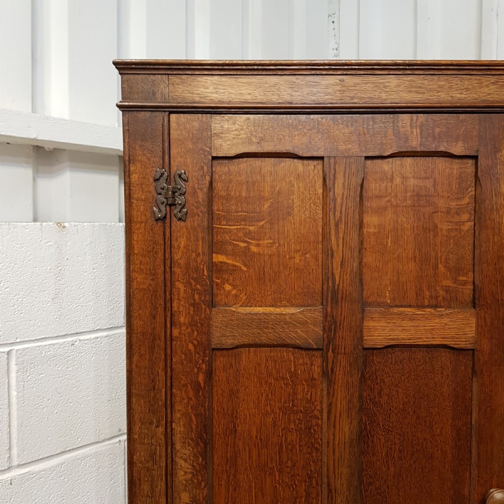 ANTIQUE OAK FITTED WARDROBE C1920 View IV