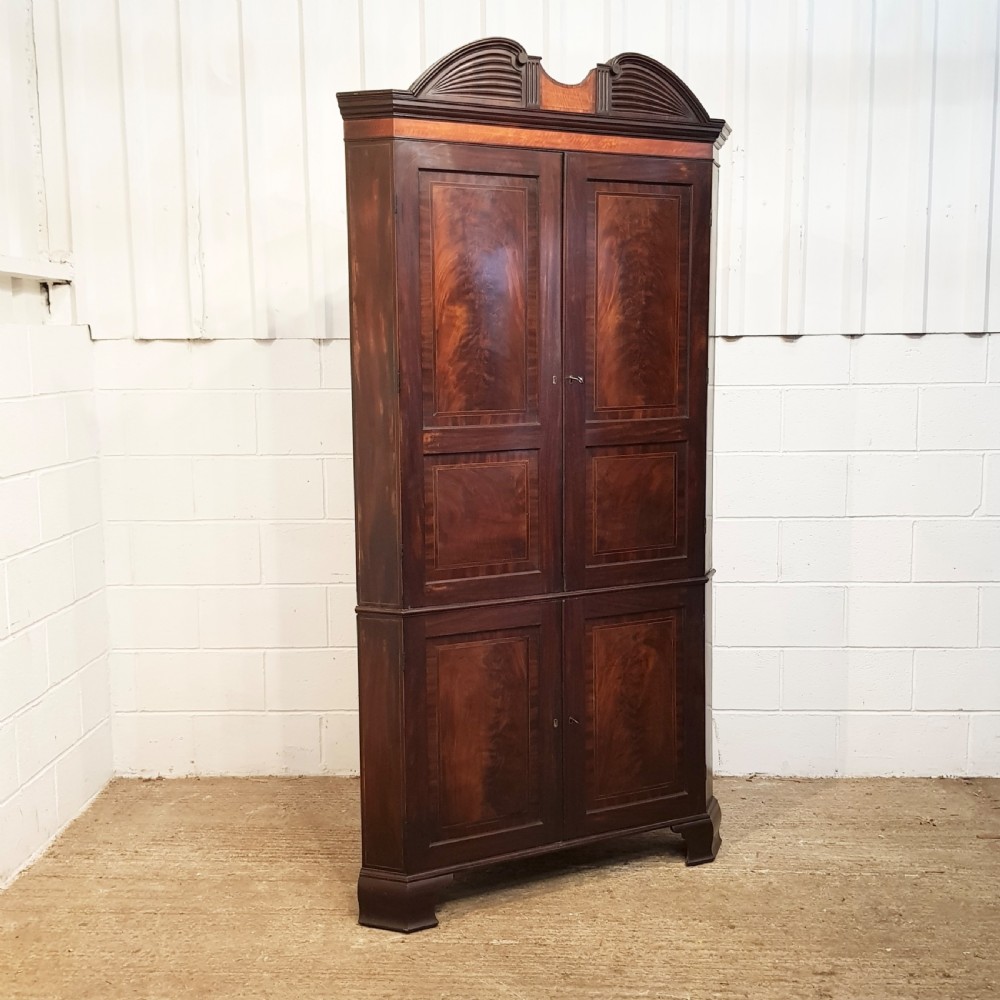 ANTIQUE REGENCY FLAMED MAHOGANY FULL HEIGHT CORNER CUPBOARD C1820 View V
