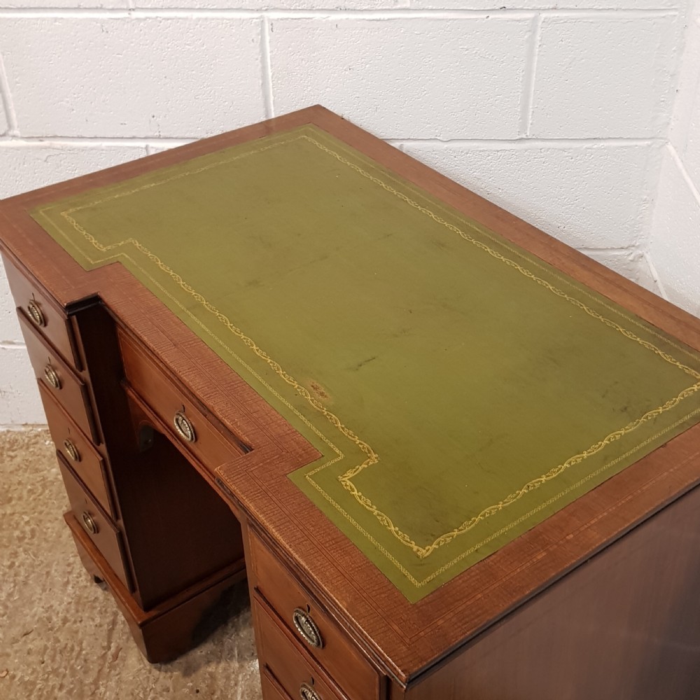 ANTIQUE VICTORIAN MAHOGANY BREAKFRONT TWIN PEDESTAL DESK BY DRUCE & Co. C1880 View VIII