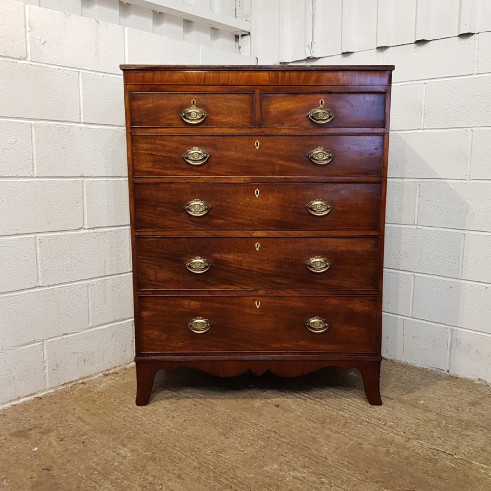 ANTIQUE 18th CENTURY PERIOD MAHOGANY CHEST OF DRAWERS C1780 View VII