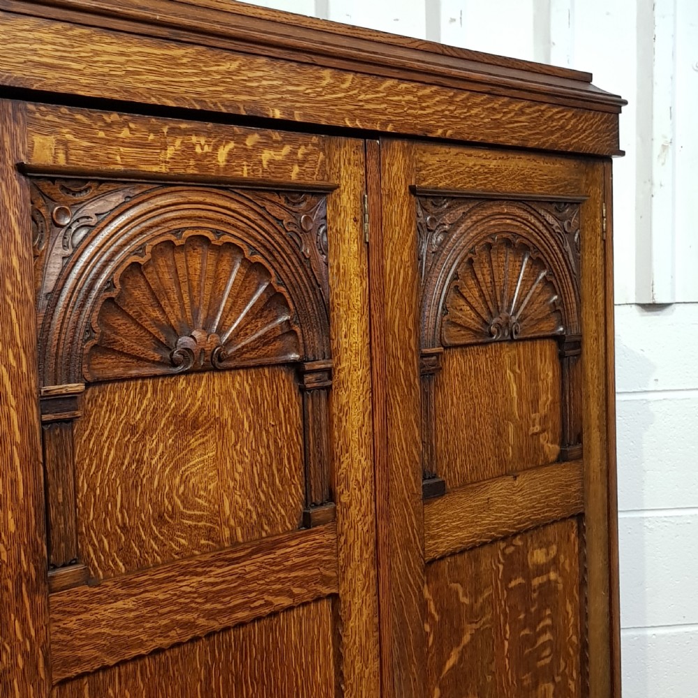 ANTIQUE CARVED OAK SMALL TRIPLE WARDROBE C1920 View V