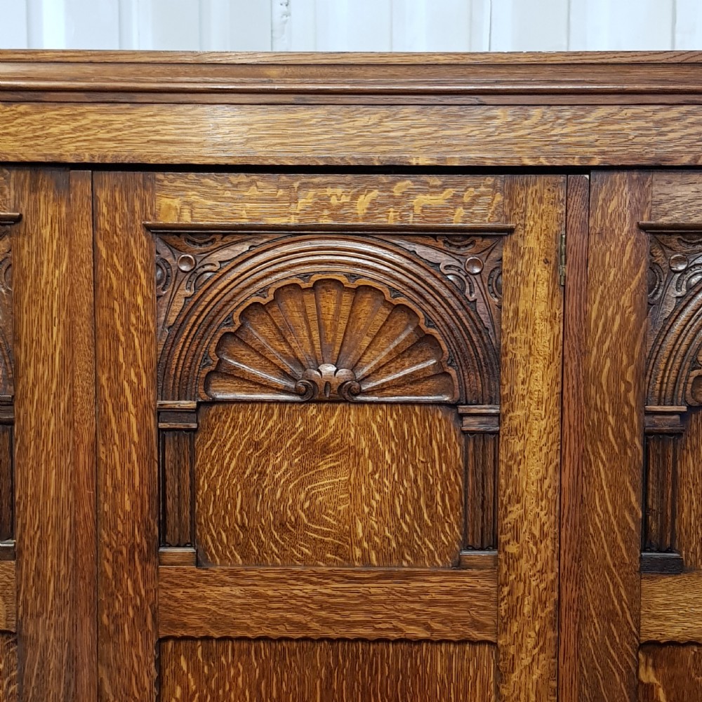 ANTIQUE CARVED OAK SMALL TRIPLE WARDROBE C1920 View VI