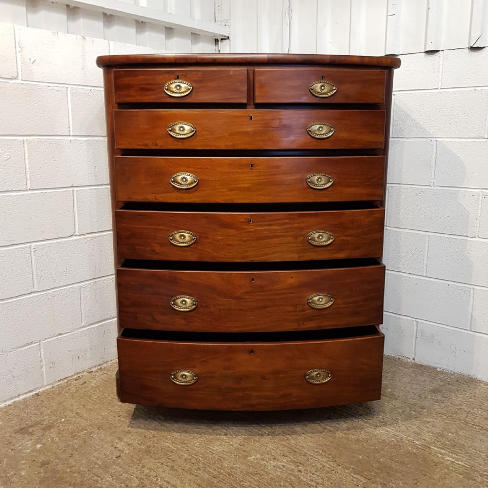 ANTIQUE VICTORIAN MAHOGANY SIX HEIGHT BOW FRONT CHEST OF DRAWERS C1880 View VI