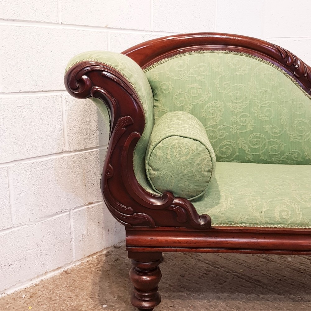 ANTIQUE WILLIAM 1V CUBAN MAHOGANY CHAISE LONGUE C1830 View V