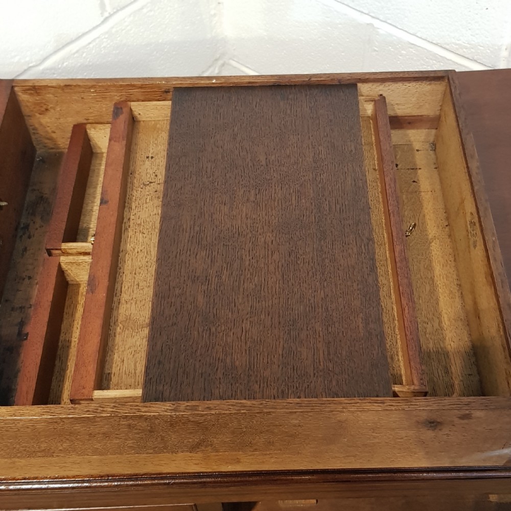 ANTIQUE 18TH CENTURY MAHOGANY BACHELORS CHEST OF DRAWERS WITH SECRET DRAWERS C1780  View IV
