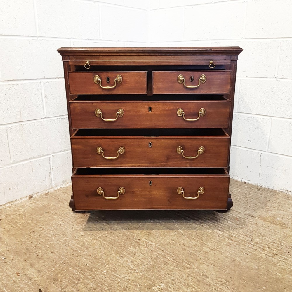 ANTIQUE 18TH CENTURY MAHOGANY BACHELORS CHEST OF DRAWERS WITH SECRET DRAWERS C1780  View VI