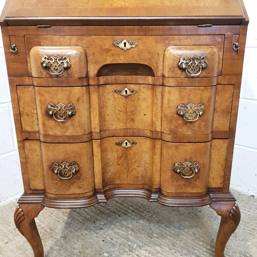 ANTIQUE BURR WALNUT SERPENTINE FRONT BUREAU C1920  View XI