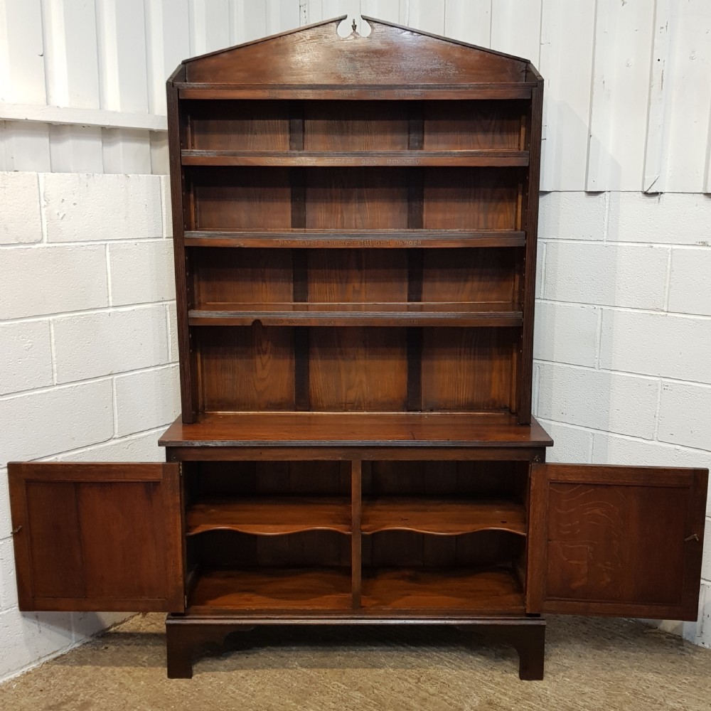 ANTIQUE ARTS & CRAFTS OAK OPEN BOOKCASE WITH WORDING OF THE POEM  “ THE PRESENT CRISIS” by JAMES RUSSELL LOWELL C1890 View VIII