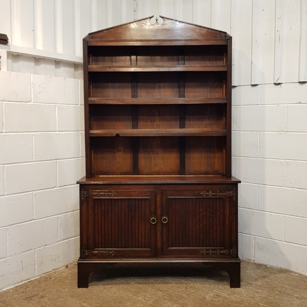 ANTIQUE ARTS & CRAFTS OAK OPEN BOOKCASE WITH WORDING OF THE POEM  “ THE PRESENT CRISIS” by JAMES RUSSELL LOWELL C1890 View X