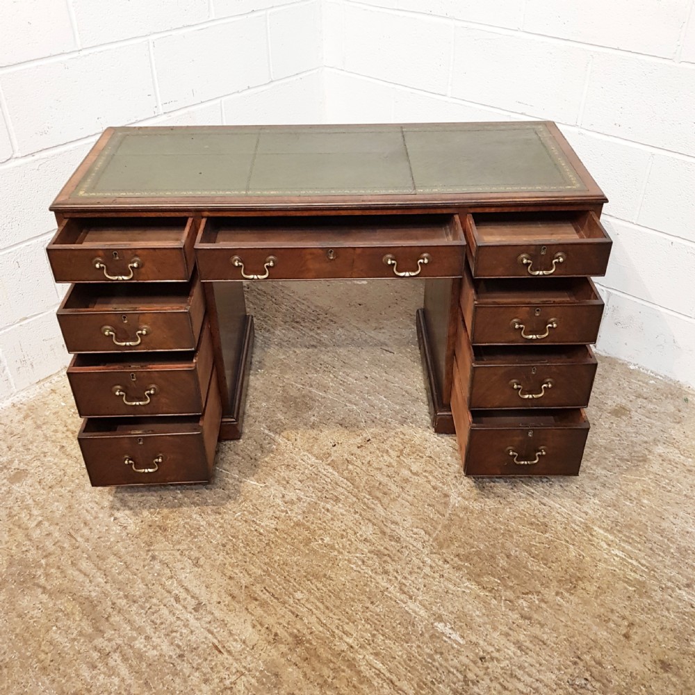ANTIQUE EDWARDIAN MAHOGANY TWIN PEDESTAL DESK. C1900  View V