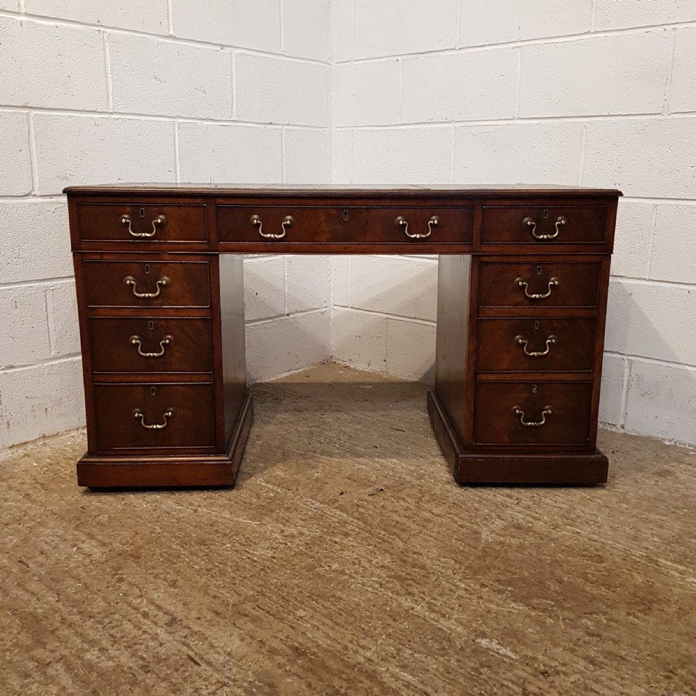 ANTIQUE EDWARDIAN MAHOGANY TWIN PEDESTAL DESK. C1900  View XI