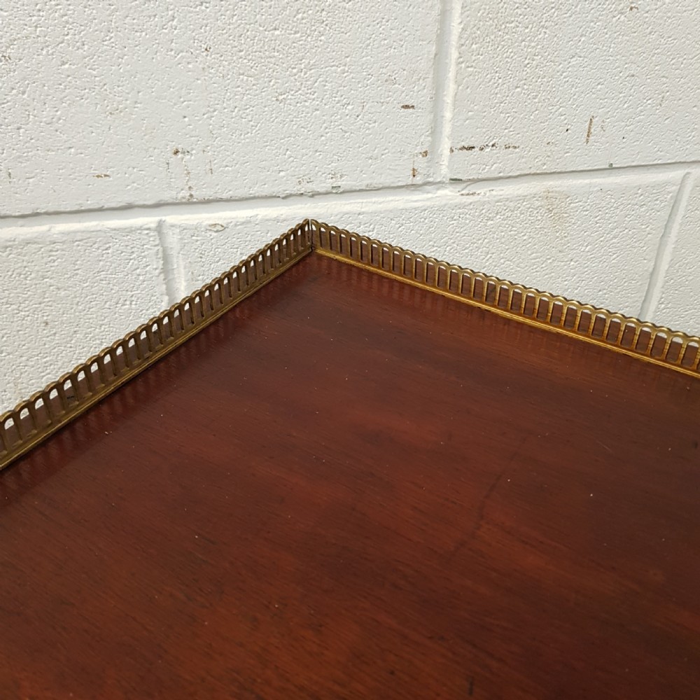 ANTIQUE 18TH CENTURY MAHOGANY SIDE TABLE C1780 View V