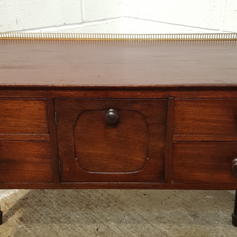 ANTIQUE 18TH CENTURY MAHOGANY SIDE TABLE C1780 View VI