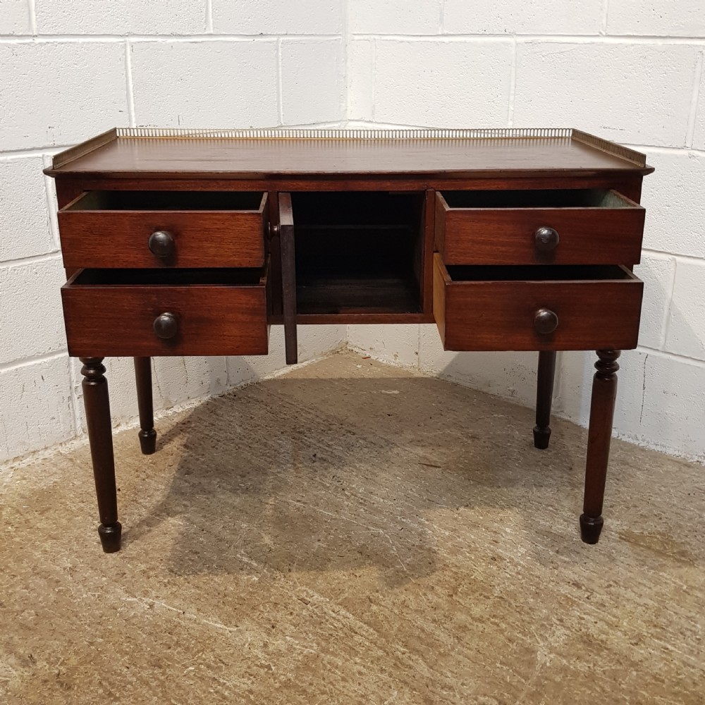 ANTIQUE 18TH CENTURY MAHOGANY SIDE TABLE C1780 View VIII