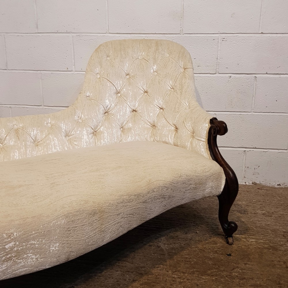ANTIQUE VICTORIAN MAHOGANY FRAMED CHAISE LONGUE C1880 View V