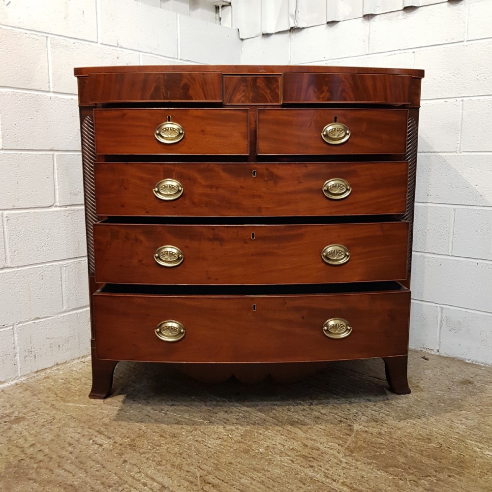 ANTIQUE REGENCY MAHOGANY BOW FRONTED CHEST OF DRAWERS C1820 View VI