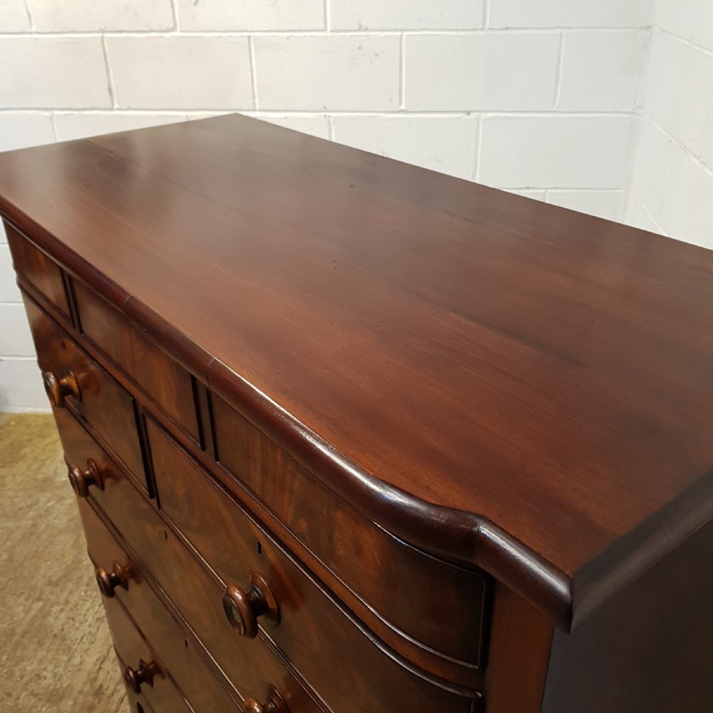 ANTIQUE VICTORIAN MAHOGANY BOW FRONT CHEST OF DRAWERS C1880 View VI