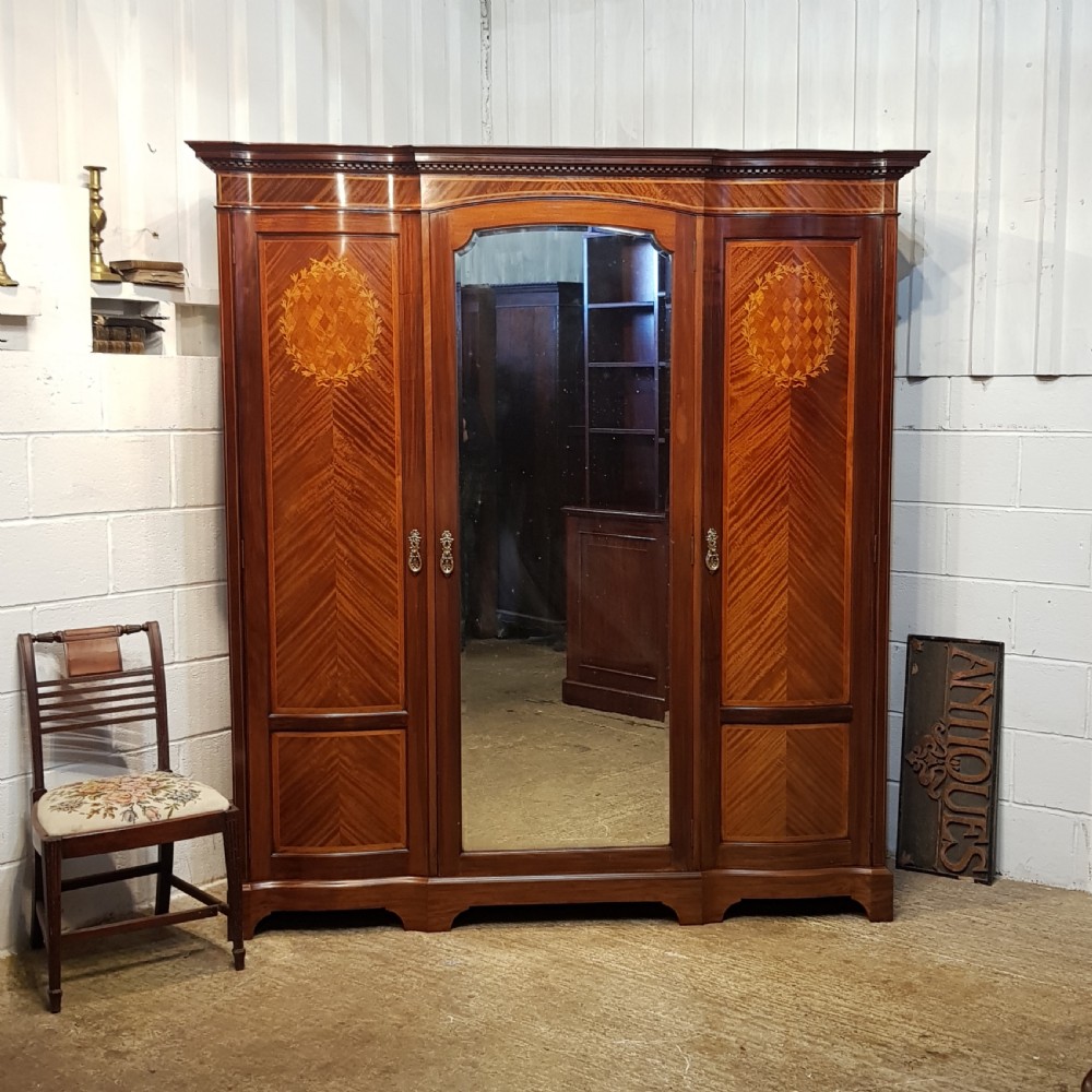 ANTIQUE LATE. VICTORIAN INLAID MAHOGANY BOW FRONT TRIPLE WARDROBE C1890