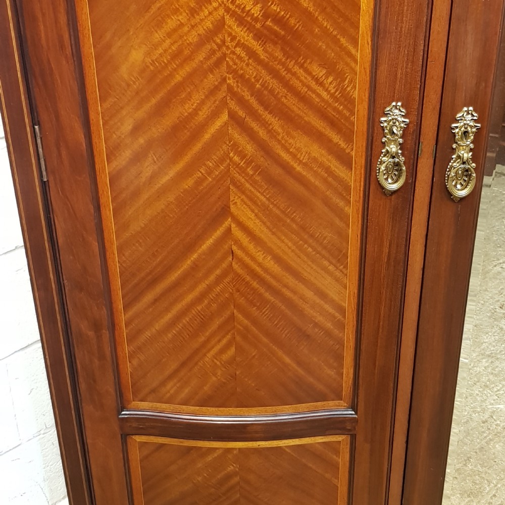 ANTIQUE LATE. VICTORIAN INLAID MAHOGANY BOW FRONT TRIPLE WARDROBE C1890 View V