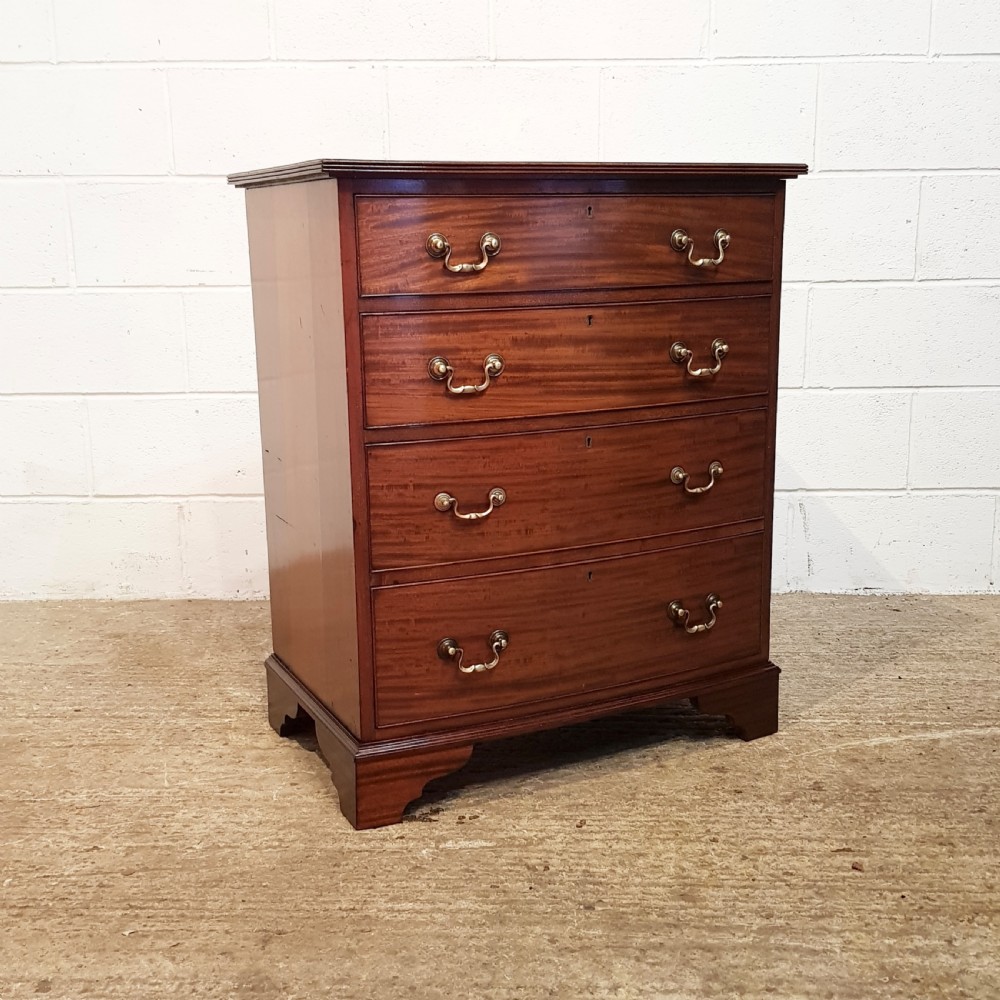 ANTIQUE EDWARDIAN MAHOGANY BOW FRONT SMALL CHEST OF DRAWERS C1900 View V