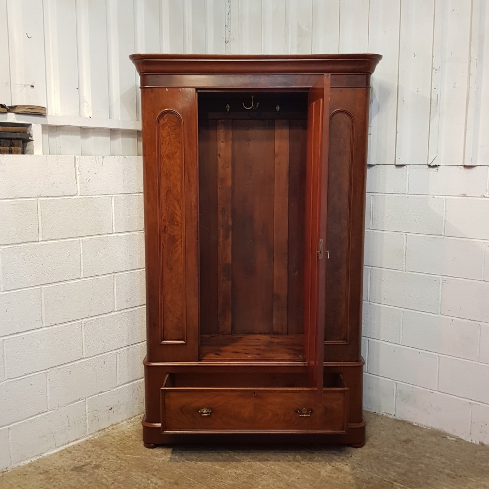 ANTIQUE VICTORIAN MAHOGANY SINGLE WARDROBE C1880 View VII
