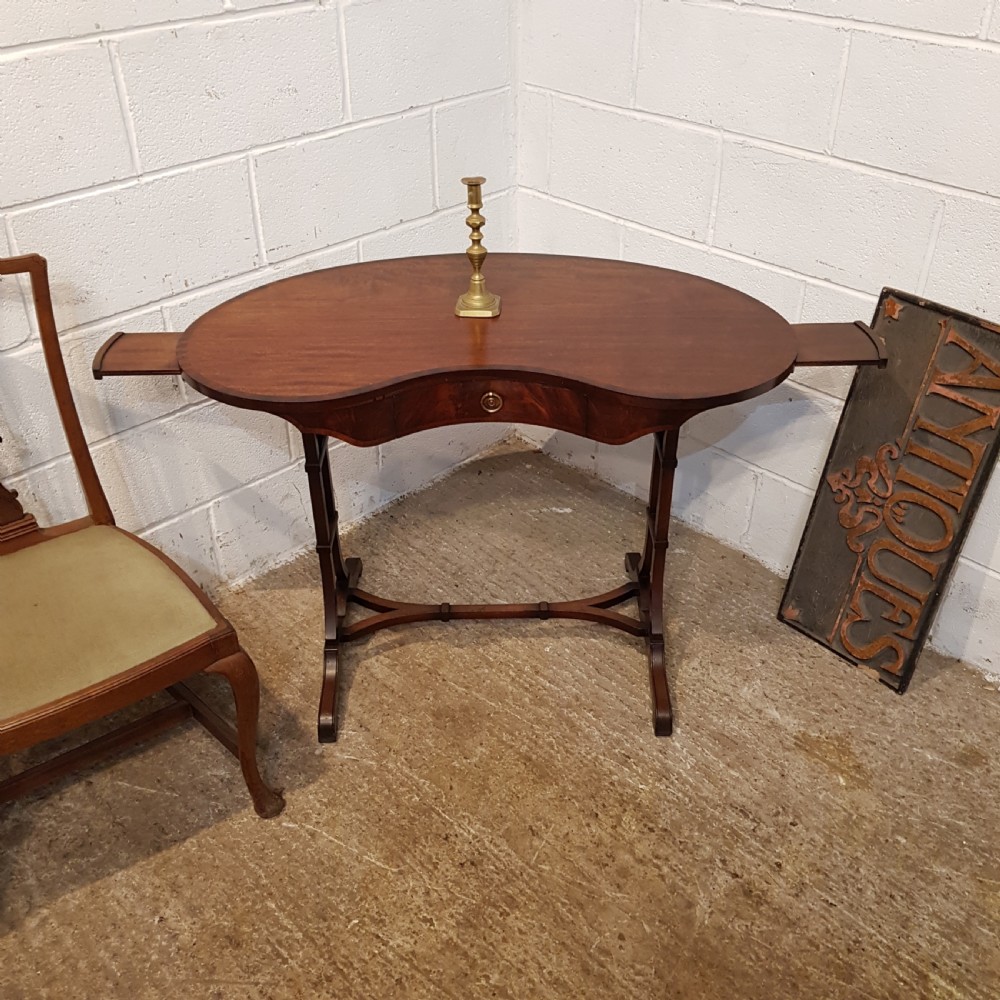 ANTIQUE EDWARDIAN MAHOGANY KIDNEY SHAPED WRITING TABLE C1900 View II
