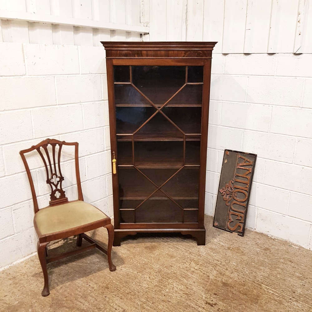 ANTIQUE EDWARDIAN MAHOGANY ASTRAGAL GLAZED BOOKCASE C1900