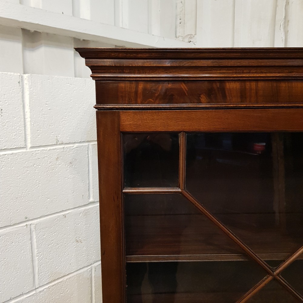 ANTIQUE EDWARDIAN MAHOGANY ASTRAGAL GLAZED BOOKCASE C1900 View VII