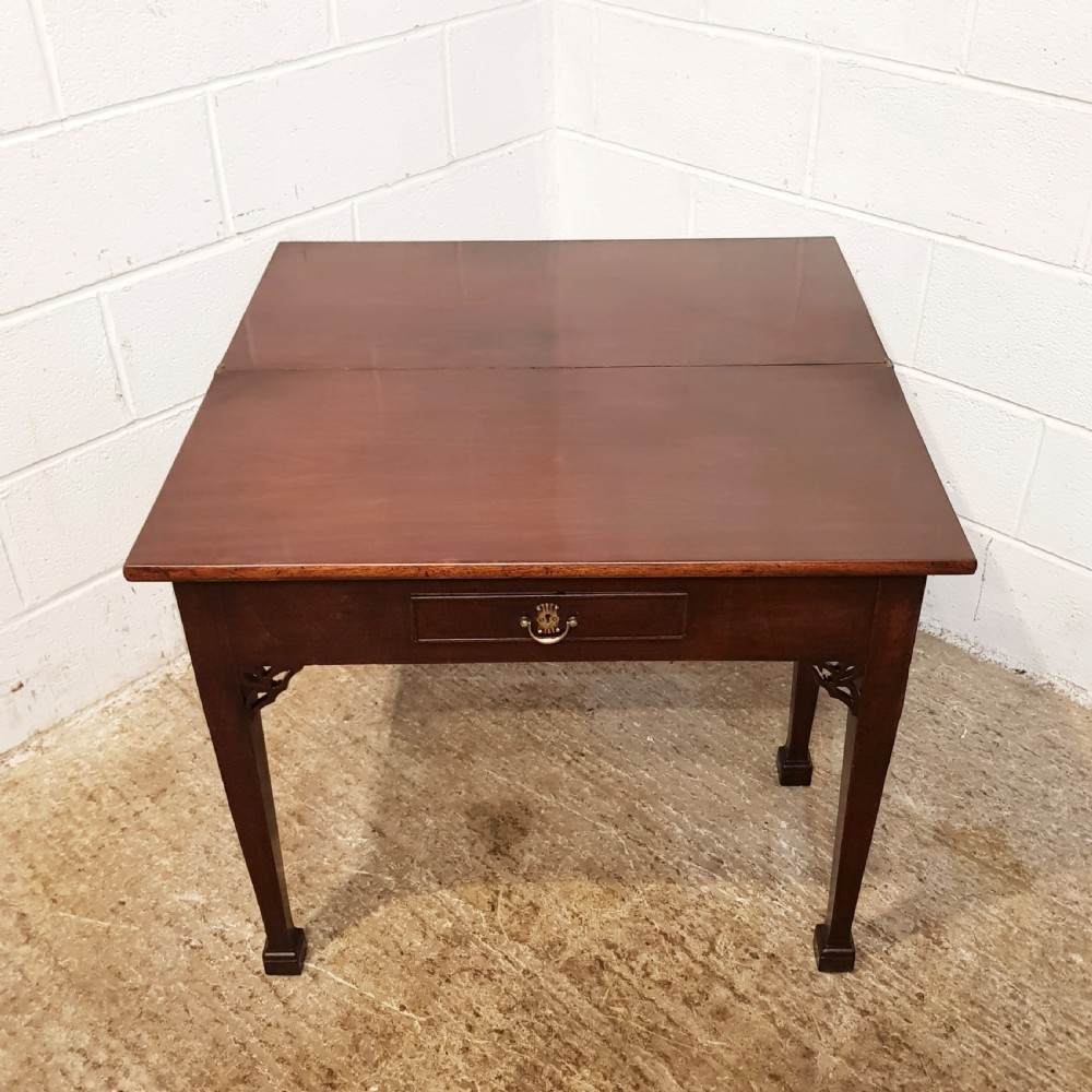ANTIQUE 18TH CENTURY MAHOGANY FOLD OVER TEA TABLE C1780 View VI