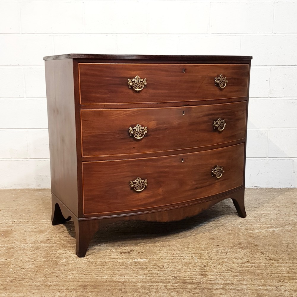 ANTIQUE REGENCY MAHOGANY BOW FRONT CHEST OF DRAWERS C1820 View IV
