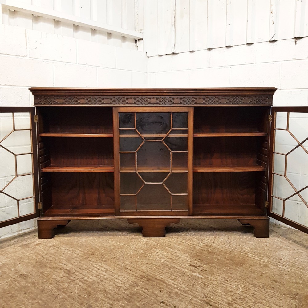 ANTIQUE EDWARDIAN MAHOGANY ASTRAGAL GLAZED BOOKCASE C1900 View V