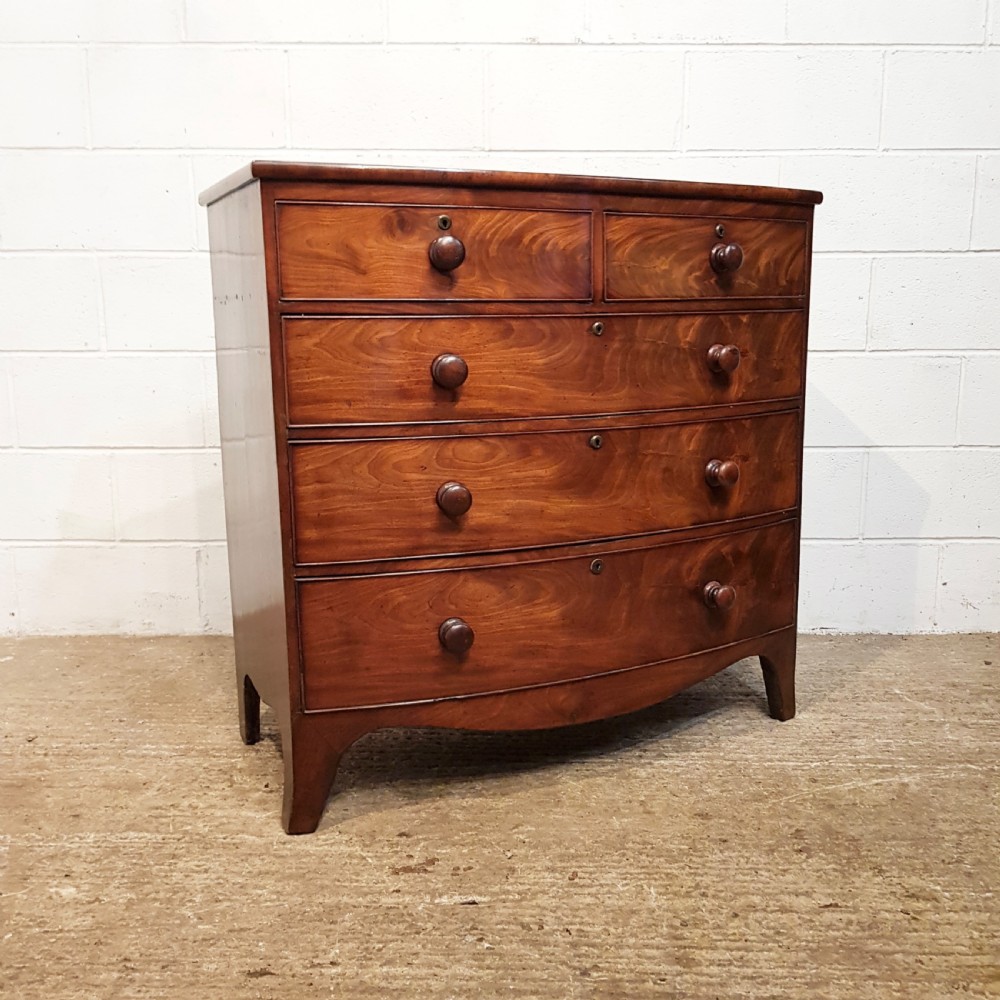 ANTIQUE VICTORIAN MAHOGANY BOW FRONT CHEST OF DRAWERS C1880 View II