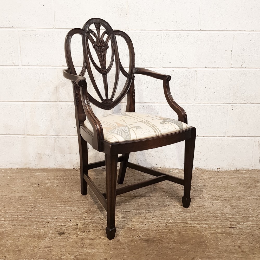 ANTIQUE SET EIGHT EDWARDIAN HEPPLEWHITE MAHOGANY DINING CHAIRS C1900 View VIII