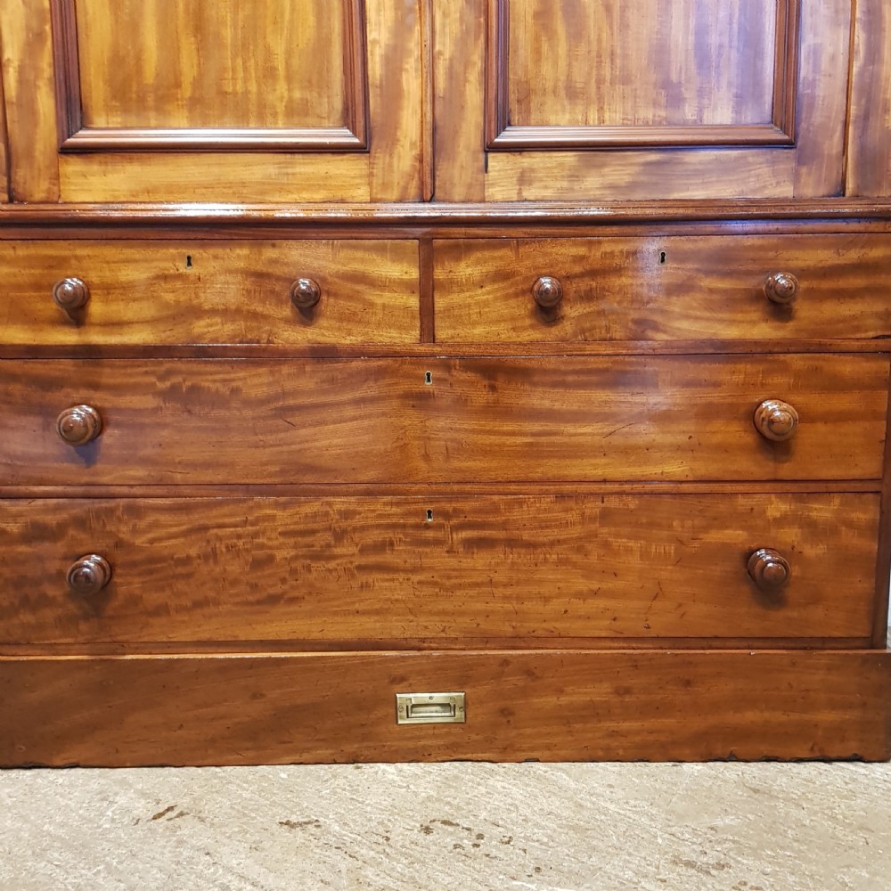 ANTIQUE VICTORIAN MAHOGANY LINEN PRESS C1880 View VII