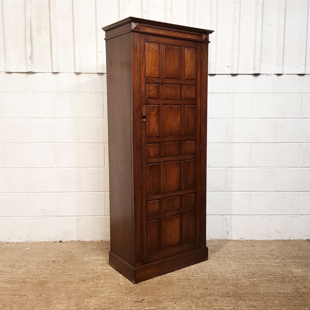 ANTIQUE OAK PANELLED HALL WARDROBE  C1920 View VII