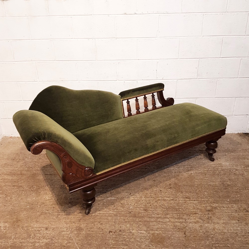 ANTIQUE VICTORIAN MAHOGANY SHOW FRAME CHAISE LONGUE C1880 View II