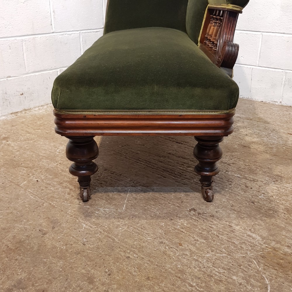 ANTIQUE VICTORIAN MAHOGANY SHOW FRAME CHAISE LONGUE C1880 View III